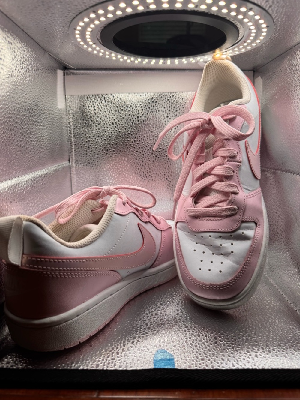Nike Women's Pink and White Classic Low-Top Sneakers